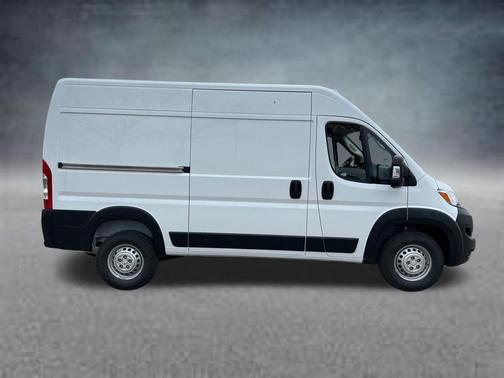 Bright White Clearcoat 2026 RAM ProMaster 1500 Base