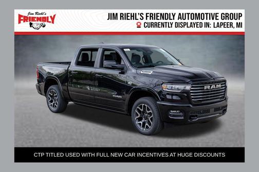 Diamond Black Crystal Pearlcoat 2026 RAM 1500 Laramie