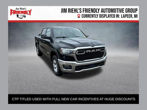 Diamond Black Crystal Pearlcoat 2026 RAM 1500 Big Horn/Lone Star