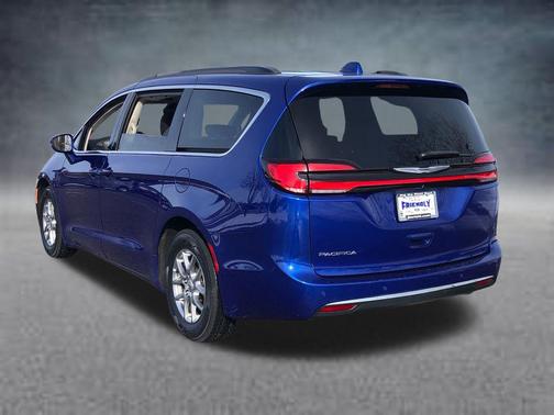 2021 Chrysler Pacifica Touring