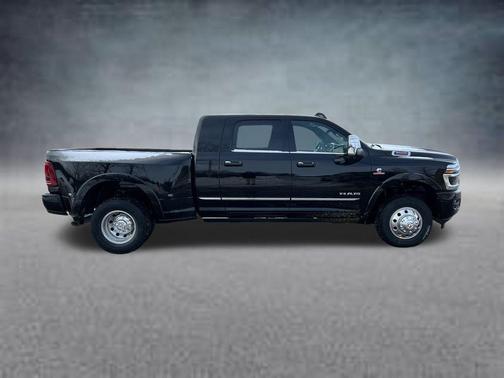 2026 RAM 3500 Limited Mega Cab 4x4 6'4' Box