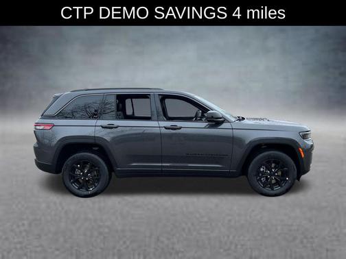 Baltic Gray Metallic Clearcoat 2026 Jeep Grand Cherokee Altitude