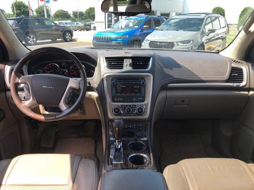 White Diamond Tricoat 2014 GMC Acadia Denali