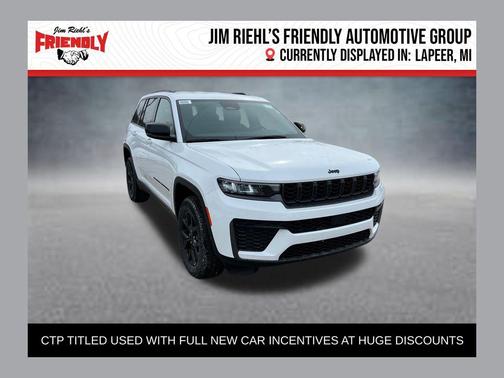 Bright White Clearcoat 2026 Jeep Grand Cherokee Altitude