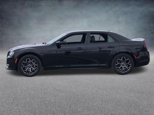 2018 Chrysler 300 S