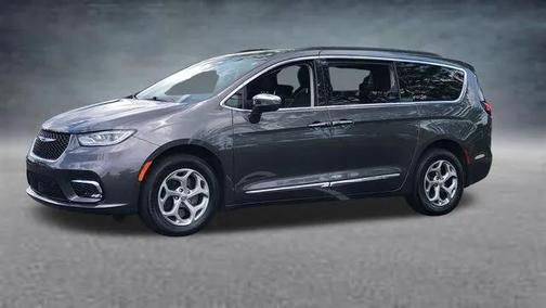 2022 Chrysler Pacifica Limited AWD