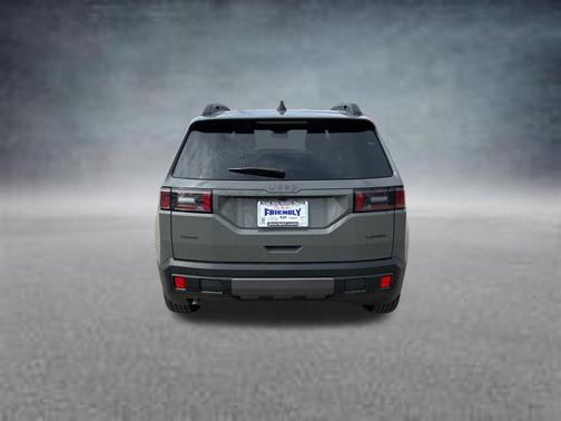 Sting-Gray Clearcoat 2026 Jeep Cherokee Laredo 4x4