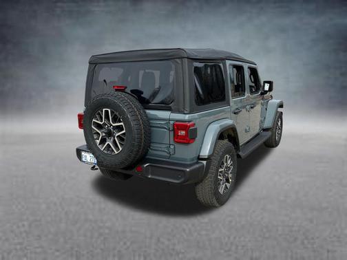 2026 Jeep Wrangler 4-Door Sahara 4x4