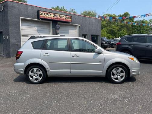 2005 Pontiac Vibe Base