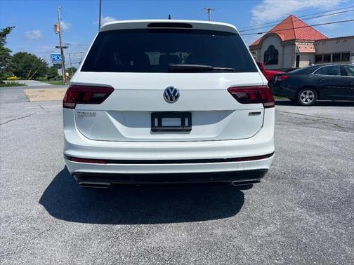 2021 Volkswagen Tiguan 2.0T SE R-Line Black