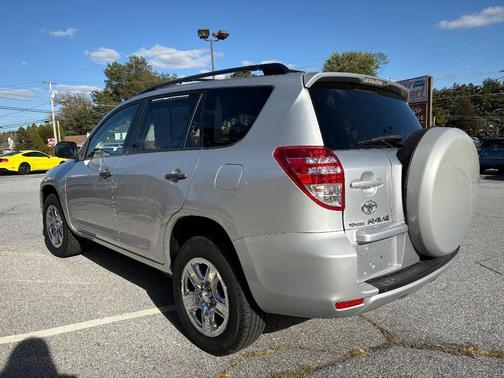 2009 Toyota RAV4 Base