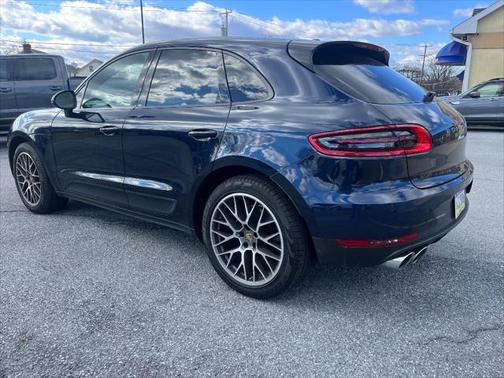 2018 Porsche Macan Base