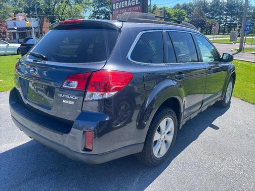 2011 Subaru Outback 2.5 i Premium