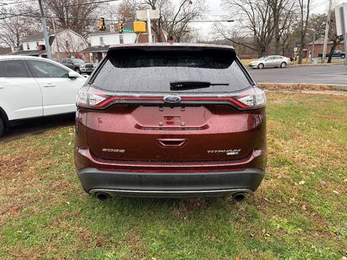 2016 Ford Edge Titanium