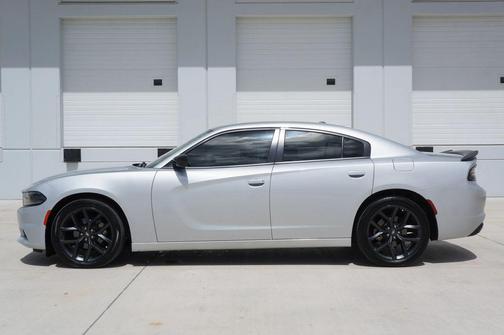Triple Nickel Clearcoat 2022 Dodge Charger SXT