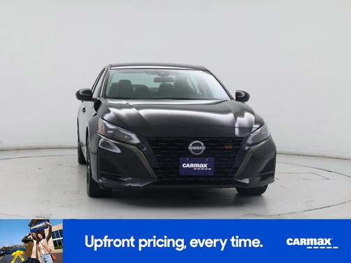 2023 Nissan Altima SR