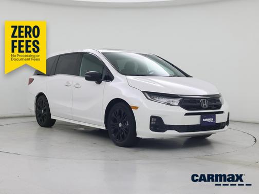White 2025 Honda Odyssey Sport-L