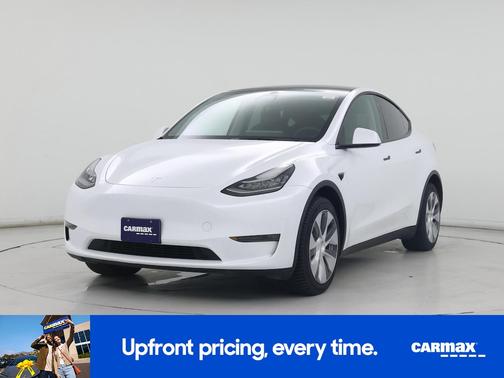 White 2023 Tesla Model Y Long Range