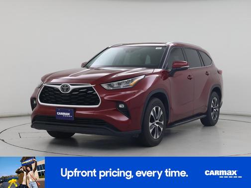 Red 2020 Toyota Highlander XLE
