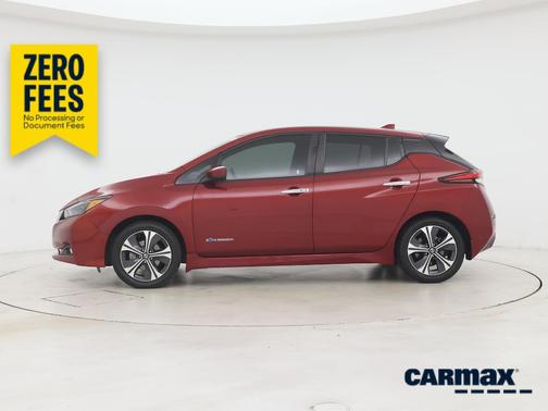 Red 2019 Nissan Leaf SV