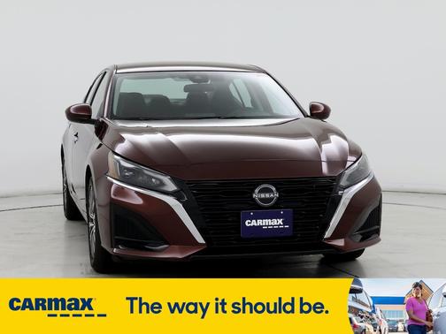 2023 Nissan Altima SV