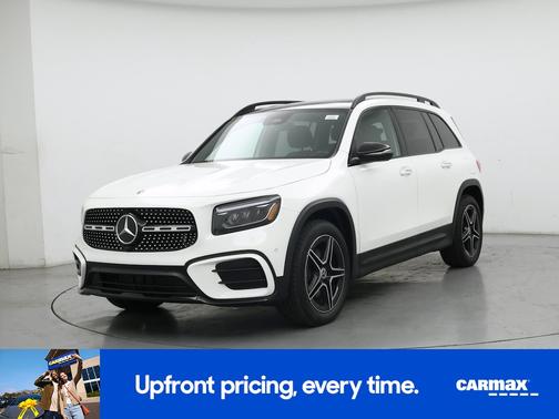 White 2025 Mercedes-Benz GLB 250