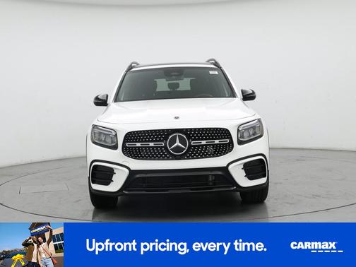 White 2025 Mercedes-Benz GLB 250