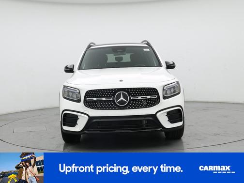 White 2025 Mercedes-Benz GLB 250