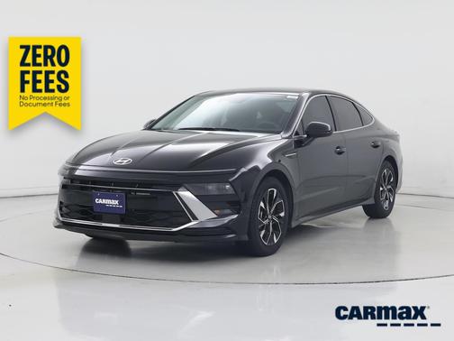 Black 2025 Hyundai SONATA SE