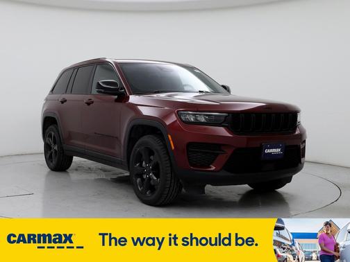 2022 Jeep Grand Cherokee Altitude