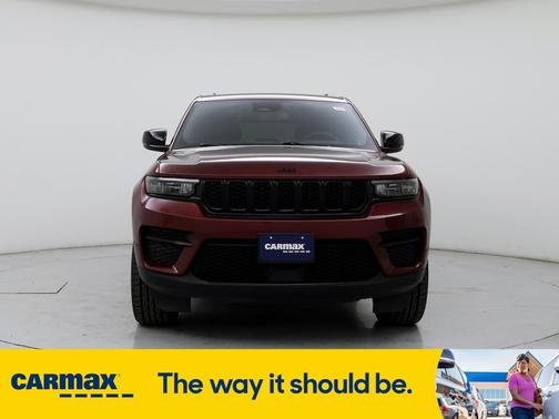 2022 Jeep Grand Cherokee Altitude