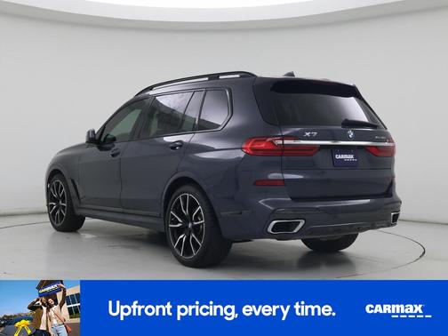 Gray 2021 BMW X7 xDrive40i