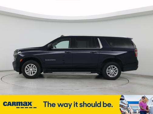 2023 Chevrolet Suburban LT