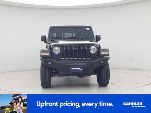 Gray 2022 Jeep Gladiator Altitude