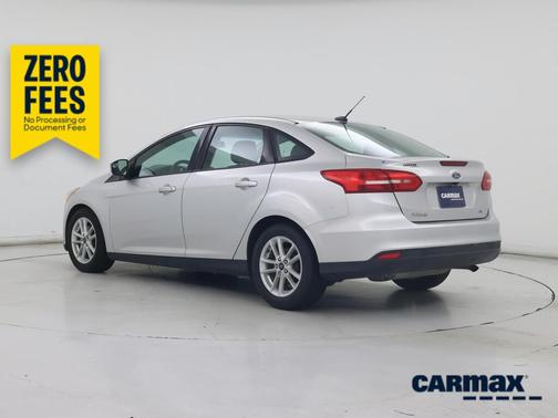 Gray 2018 Ford Focus SE