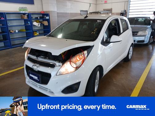 White 2014 Chevrolet Spark