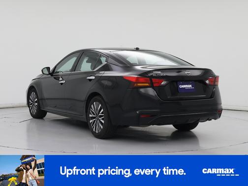 2023 Nissan Altima SV