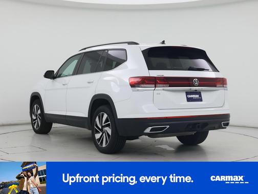 White 2024 Volkswagen Atlas SE w/Tech
