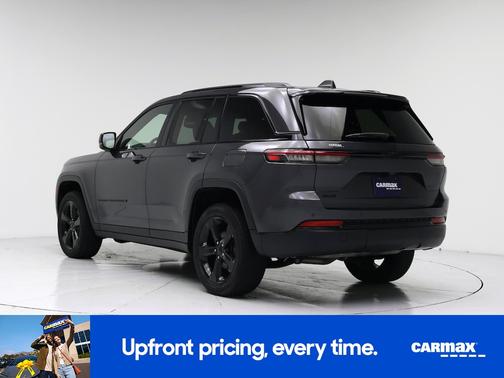 Gray 2023 Jeep Grand Cherokee Altitude