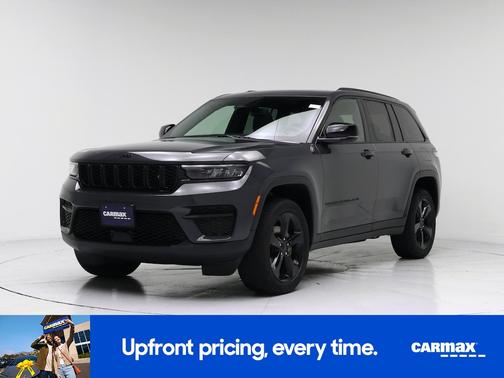 Gray 2023 Jeep Grand Cherokee Altitude