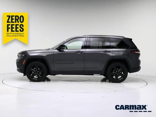Gray 2023 Jeep Grand Cherokee Altitude