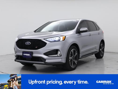 Silver 2023 Ford Edge ST