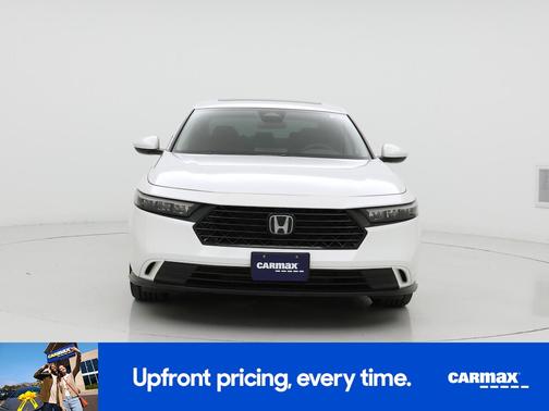 White 2023 Honda Accord EX