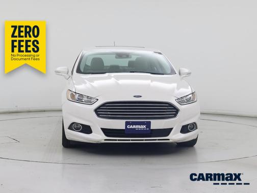 White 2016 Ford Fusion Hybrid Titanium