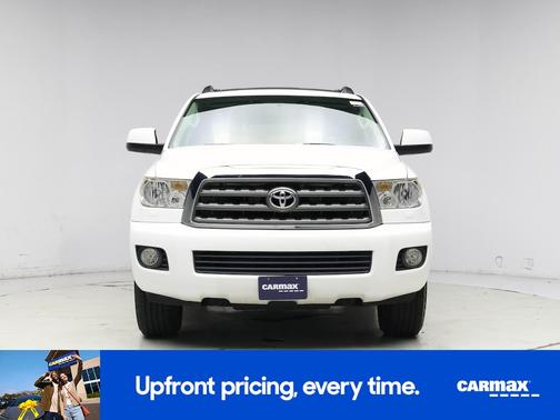 White 2017 Toyota Sequoia SR5