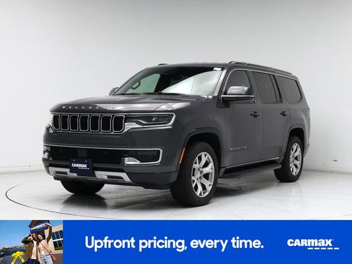 Gray 2022 Jeep Wagoneer Series II