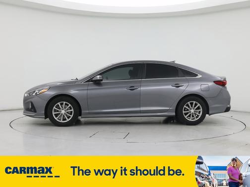2018 Hyundai SONATA SE