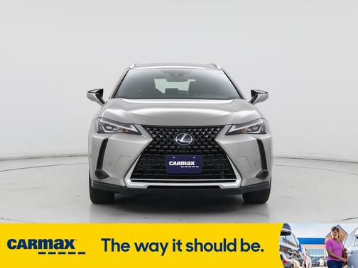 2022 Lexus UX 250h Luxury