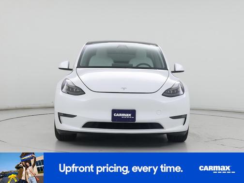 White 2023 Tesla Model Y Performance