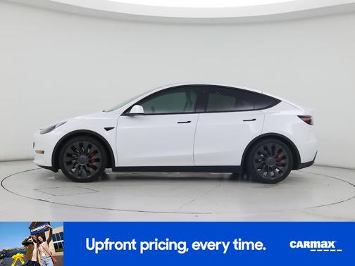 White 2023 Tesla Model Y Performance